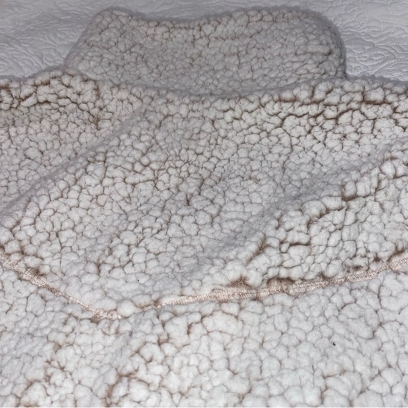 Playing for Keeps Pullover Sweater Sherpa Teddy Fleece - Picture 4 of 12